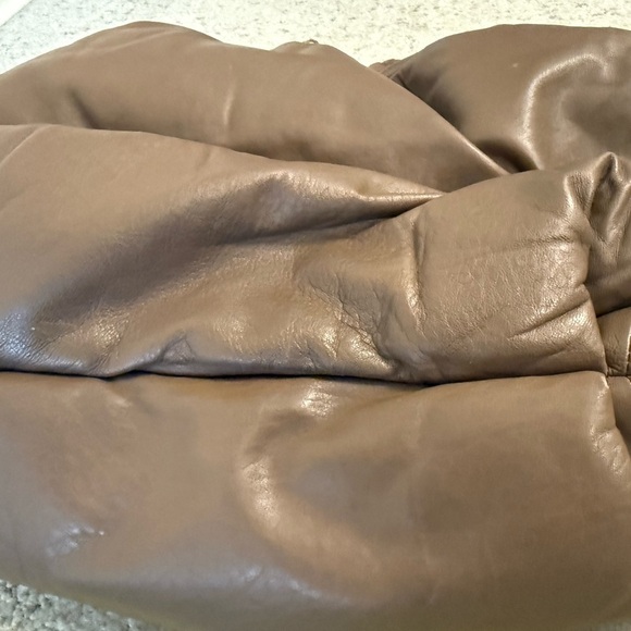 BCBGMaxAzria GUC close to excellent HUGE Gathered slouch Leather Hobo Bag - Picture 15 of 15